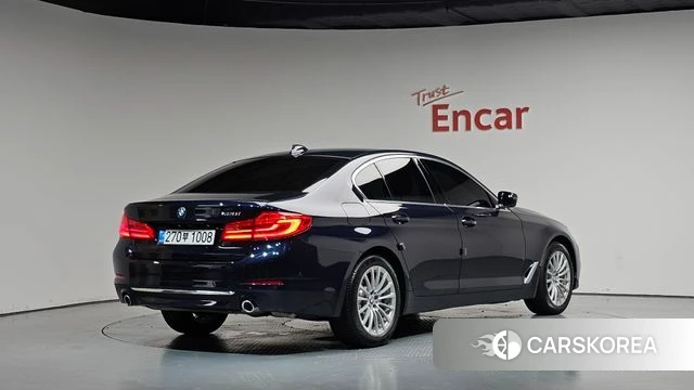 BMW 5 Series (G30) 2020 Синий из Кореи