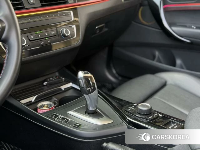 BMW 2 series (imported) 2018 Красный из Китая