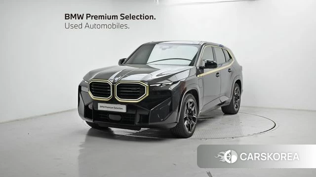 BMW XM (G09) 2023 Серебристо-серый из Кореи