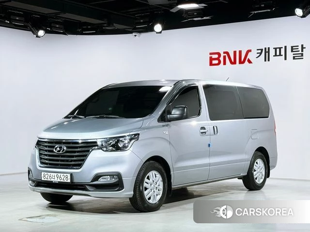 Hyundai The New Grand Starex 2019 Серебряный из Кореи