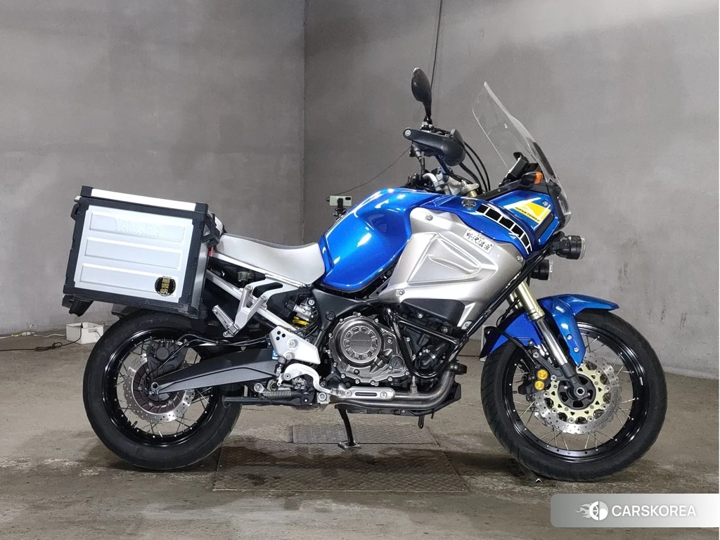 Проданный Yamaha XT1200Z SUPER TENERE 2011 из Японии