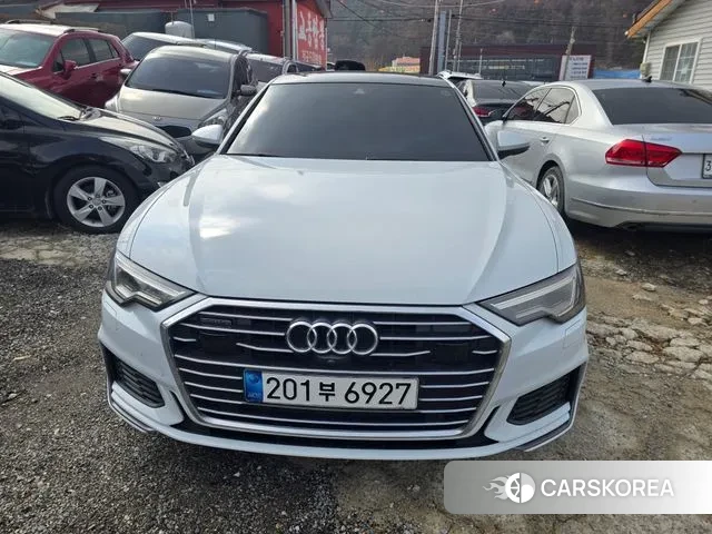 Audi A6 (C8) 2021 Белый из Кореи