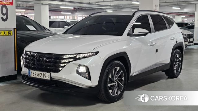 Hyundai Tucson (NX4) 2021 Белый из Кореи