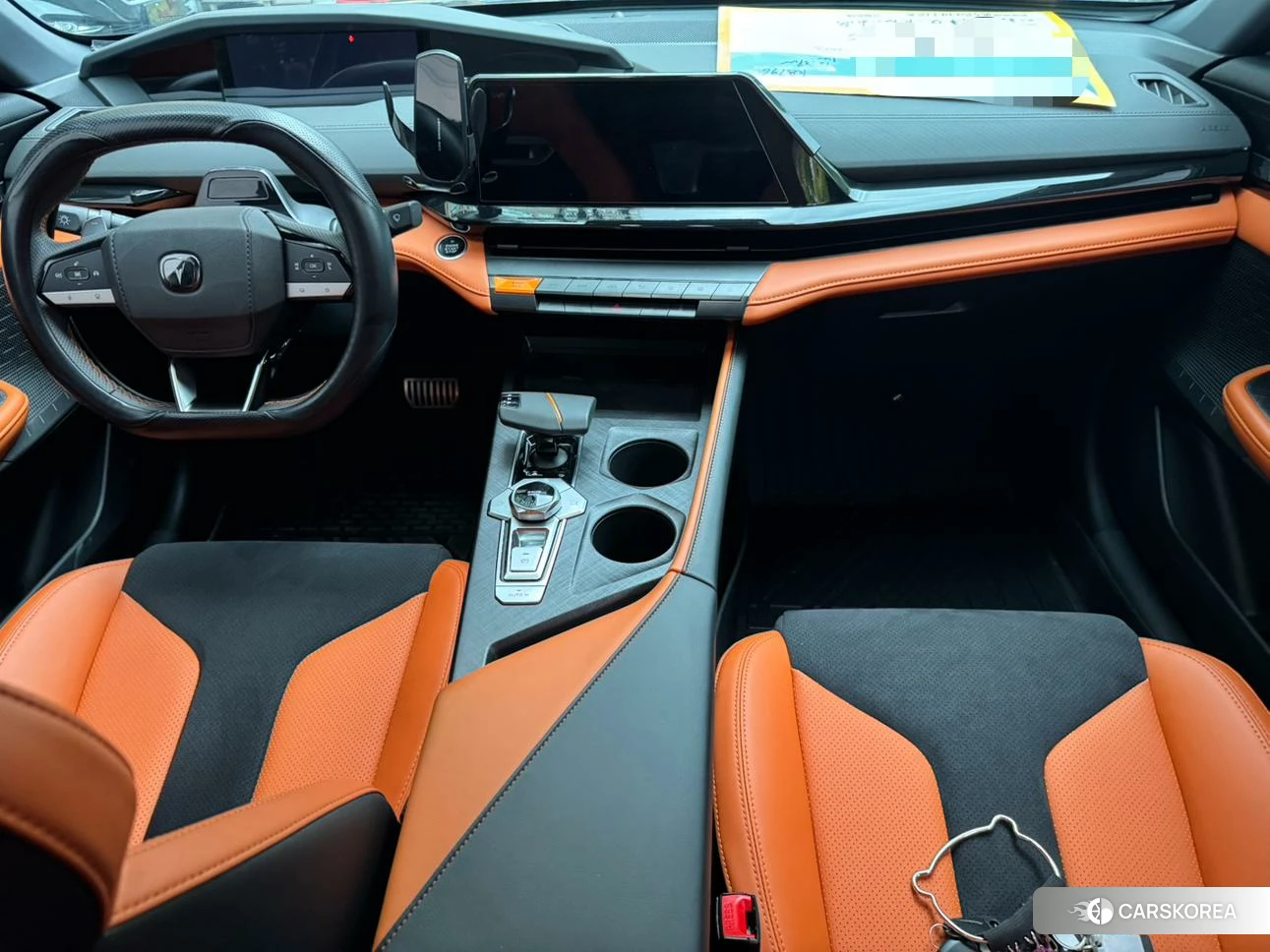 Chang'an UNI-V 2023 Темно-серый из Китая