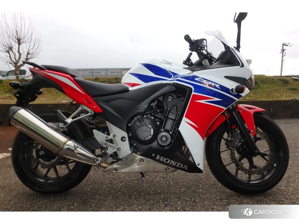 Проданный Honda CBR400R 2017 из Японии, фото 2