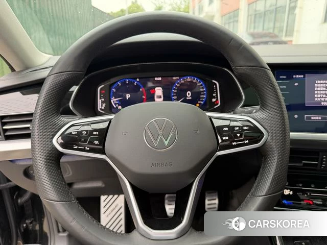 Volkswagen Passat 2023 Черный из Китая