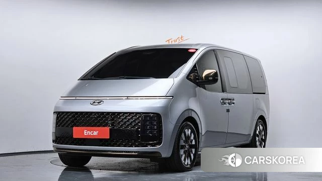 Hyundai Staria 2021 Серебряный из Кореи