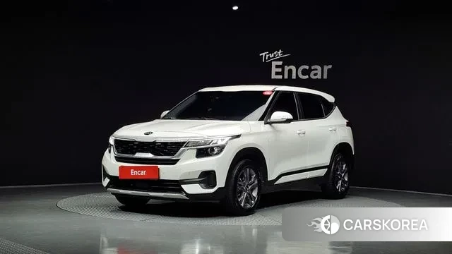 Kia Seltos 2021 Белый из Кореи