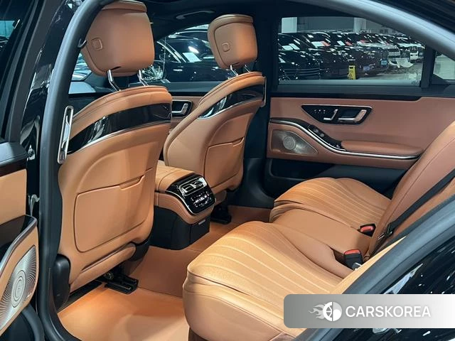 Mercedes-Benz S-class 2023 Черный из Китая