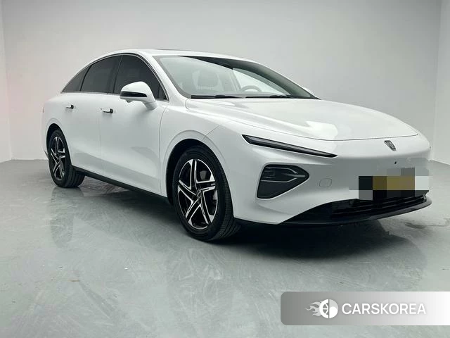 Roewe D7 EV 2023 Белый из Китая