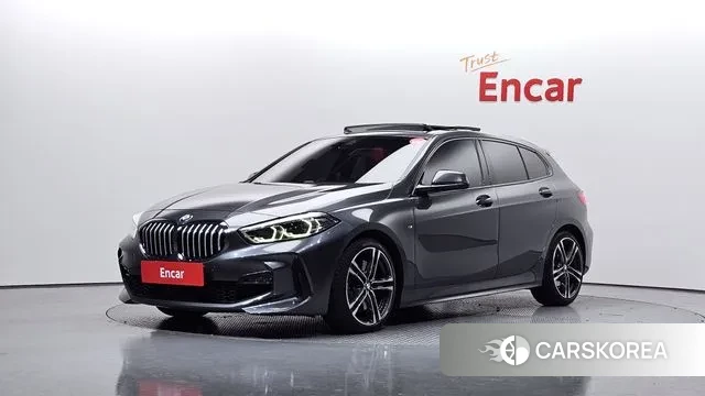 BMW 1 Series (F40) 2021 Серый из Кореи