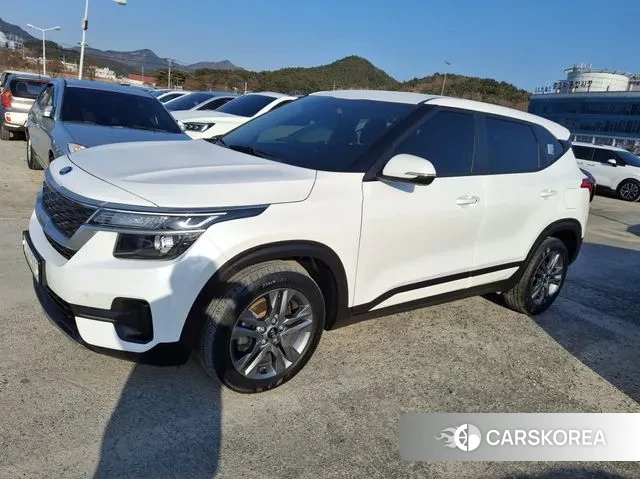 Kia Seltos 2019 Белый из Кореи