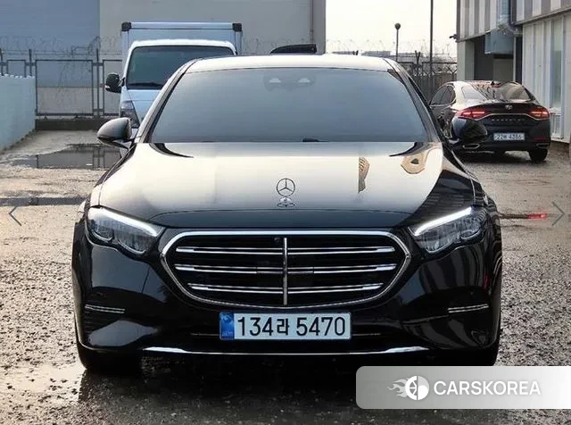 Mercedes-Benz E-Class W214 2025 Черный из Кореи