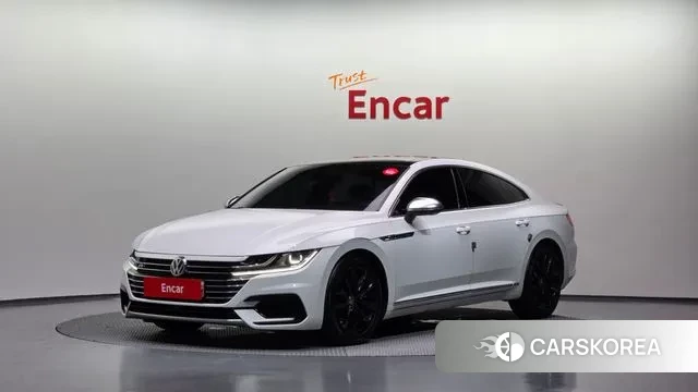 Volkswagen Arteon 2019 Белый из Кореи