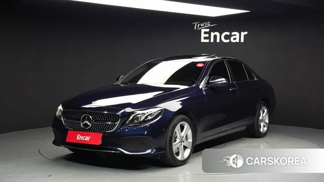 Mercedes-Benz E-Class W213 2018 Синий из Кореи