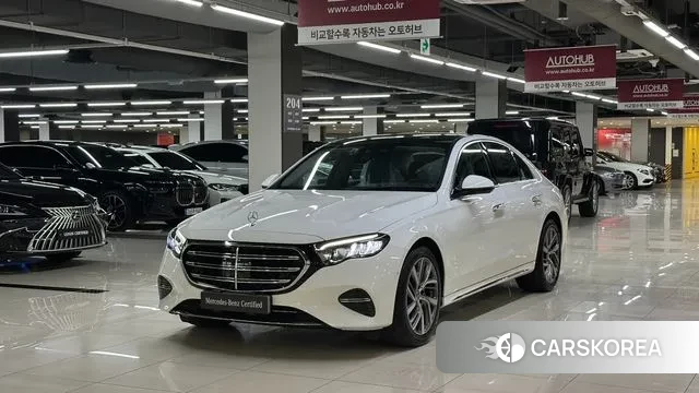 Mercedes-Benz E-Class W214 2024 Белый из Кореи