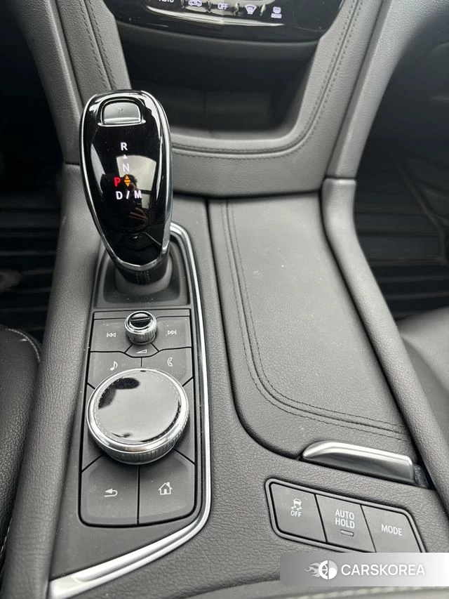 Cadillac XT5 2022 Черный из Китая