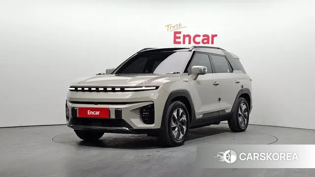 Ssangyong Torres EVX 2024 Песочный из Кореи