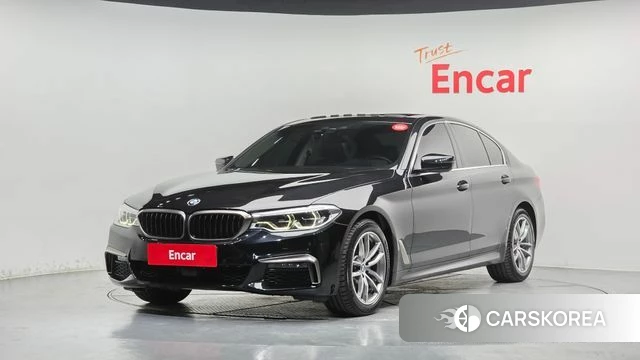 BMW 5 Series (G30) 2019 Черный из Кореи