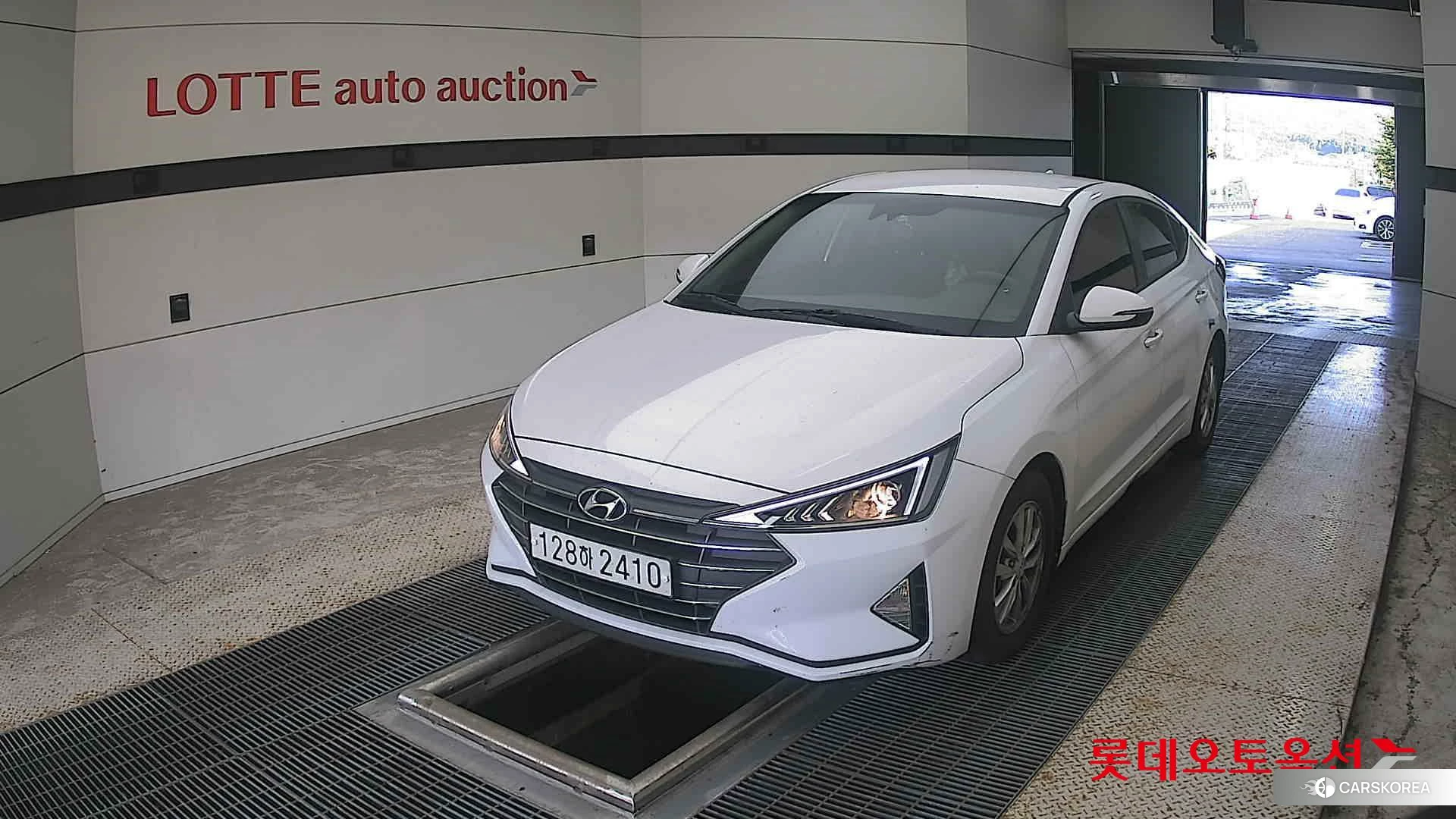 Hyundai Avante 2020 Polar White из Кореи