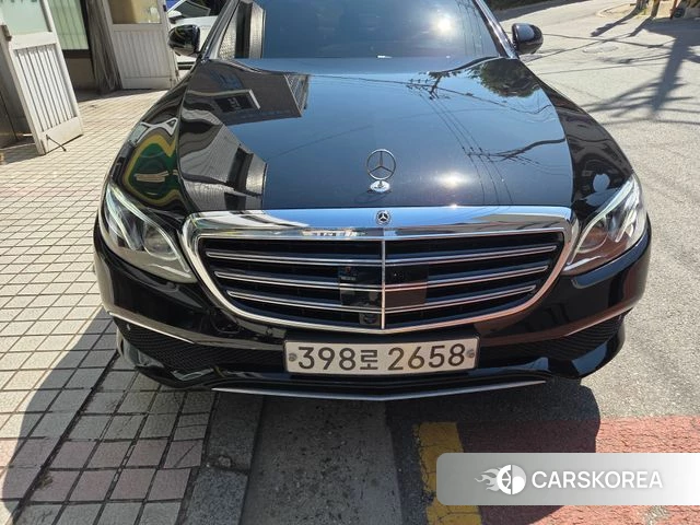 Mercedes-Benz E-Class W213 2020 Черный из Кореи