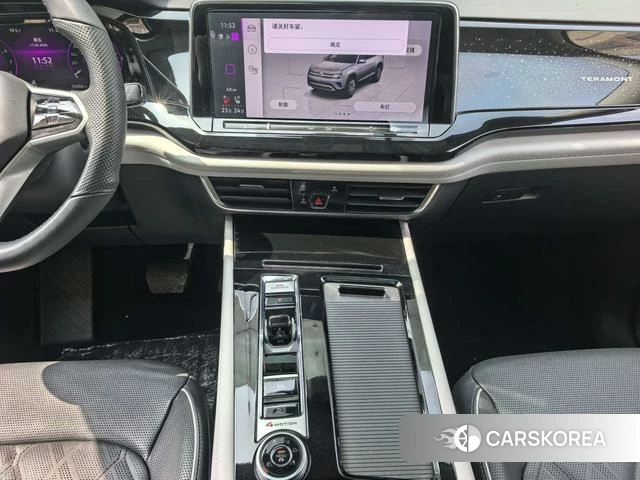 Volkswagen Tourang 2022 Черный из Китая