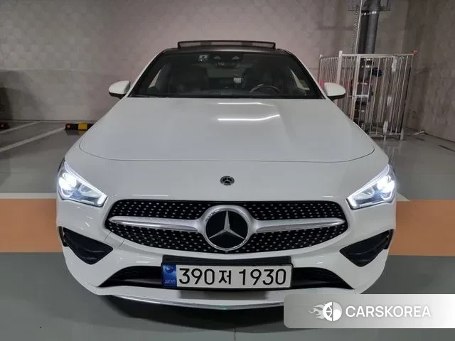 Mercedes-Benz CLA-Class C118 2023 Белый из Кореи