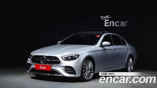 Mercedes-Benz E-Class W213 2022 Серебристо-серый из Кореи