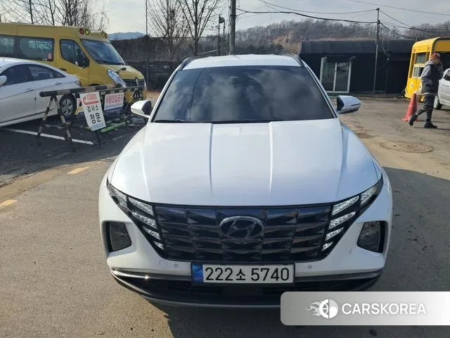 Hyundai Tucson (NX4) 2023 Белый из Кореи