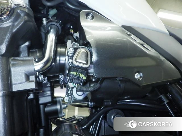 Engine photo