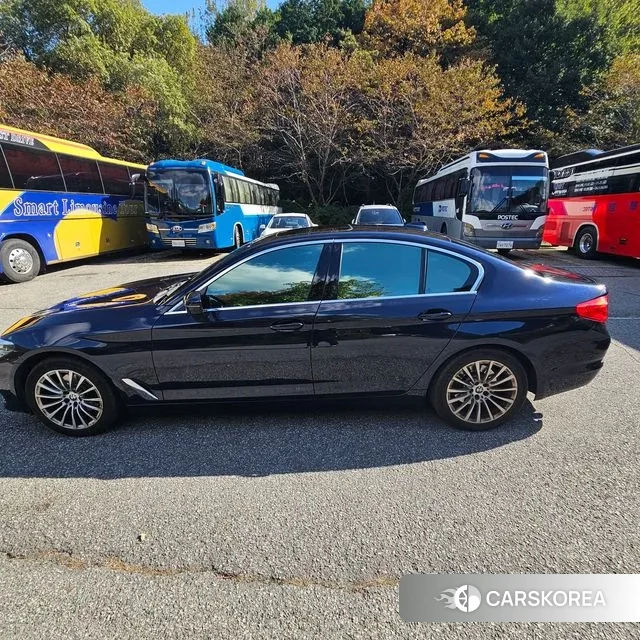 BMW 5 Series (G30) 2020 Синий из Кореи