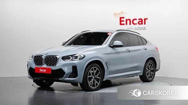 BMW X4 (G02) 2023 Серебристо-серый из Кореи