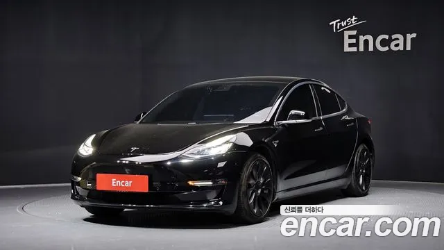 Tesla Model 3 2020 Черный из Кореи