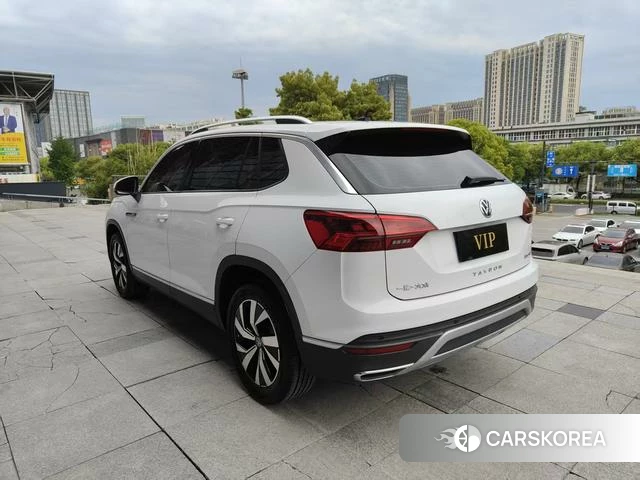 Volkswagen Tanyue 2021 Белый из Китая