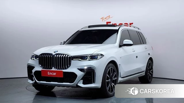 BMW X7 (G07) 2021 Белый из Кореи