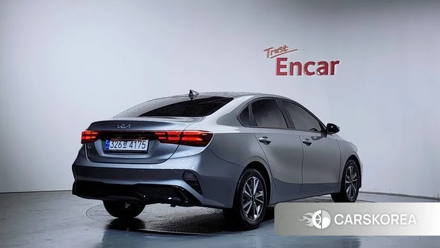 Kia The New K3 2nd generation 2022 Серебристо-серый из Кореи