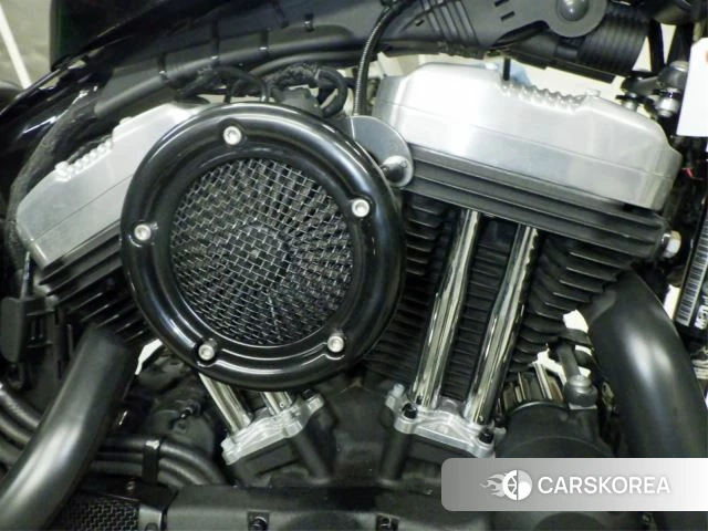 Engine photo