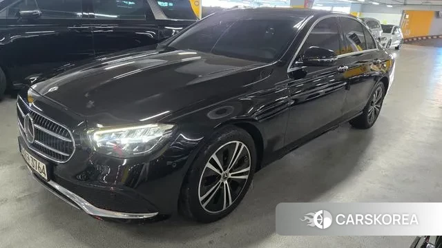 Mercedes-Benz E-Class W213 2021 Черный из Кореи