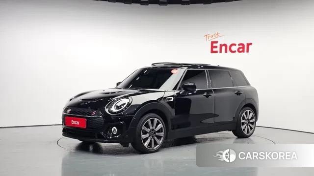 Mini Cooper S Clubman 2022 Черный из Кореи