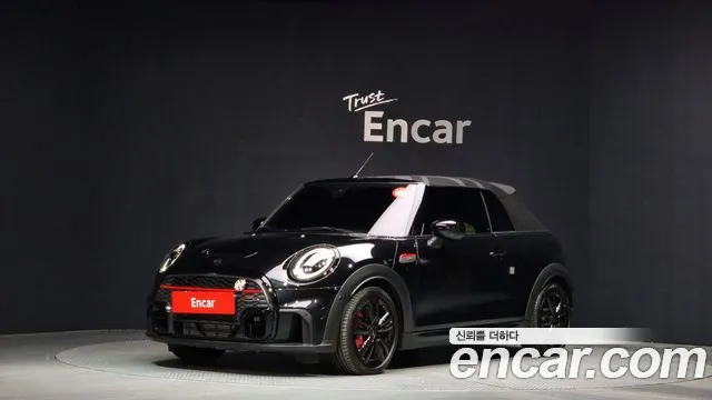 Mini Cooper S Convertible 2024 Черный из Кореи