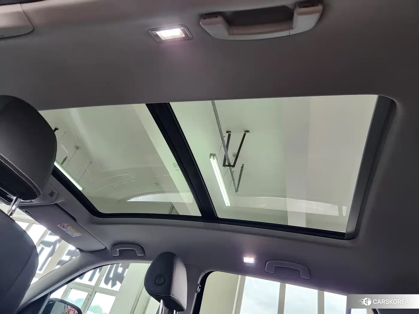Volkswagen Touareg 2022 Черный из Китая