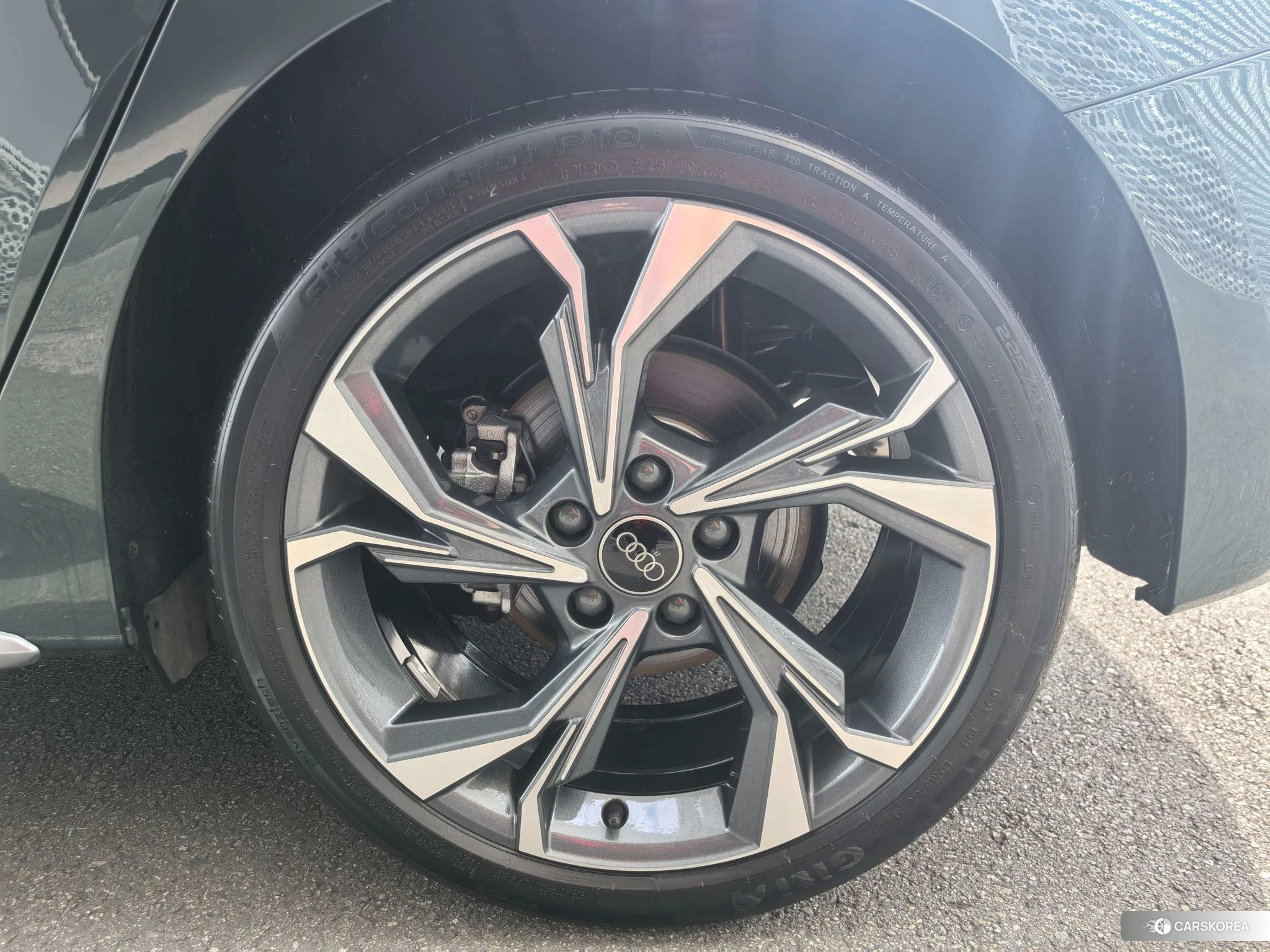 Audi A3 2024 Зеленый из Китая