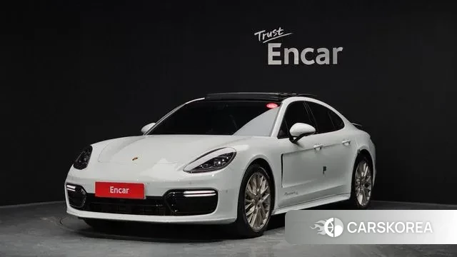 Porsche Panamera (971) 2020 Белый из Кореи