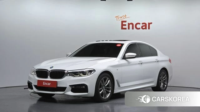BMW 5 Series (G30) 2018 Белый из Кореи