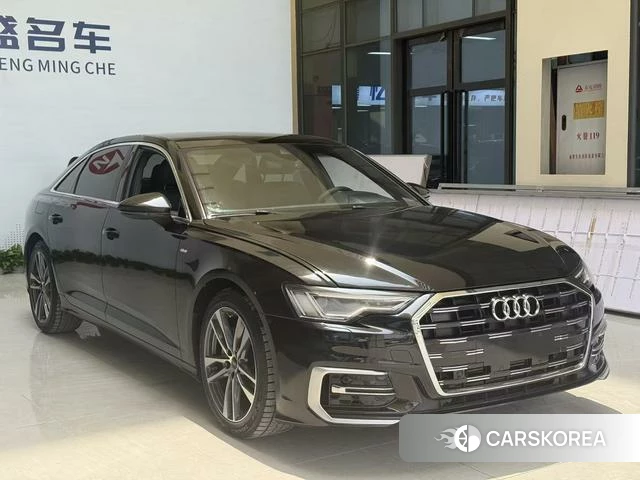 Audi A6L 2023 Черный из Китая