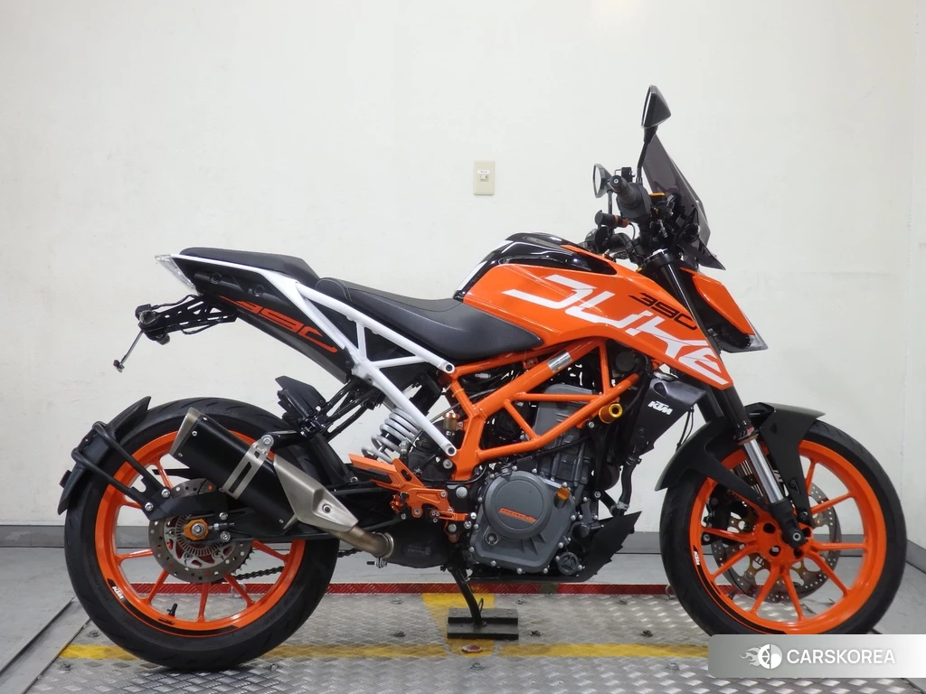 Проданный KTM 390 DUKE 2017 из Японии, фото 2
