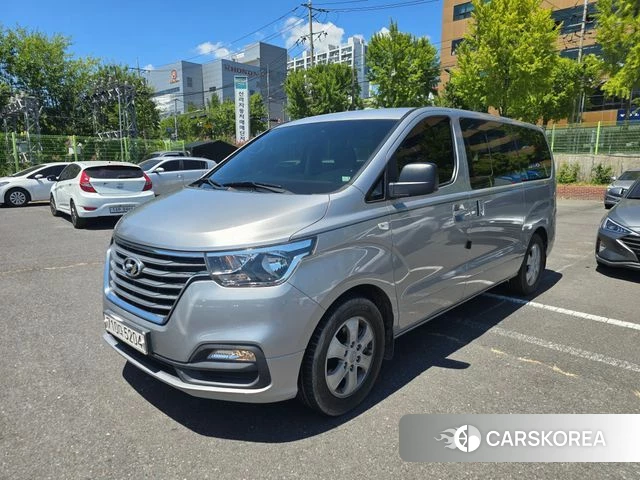 Hyundai The New Grand Starex 2019 Серебряный из Кореи