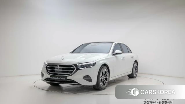 Mercedes-Benz E-Class W213 2025 Белый из Кореи