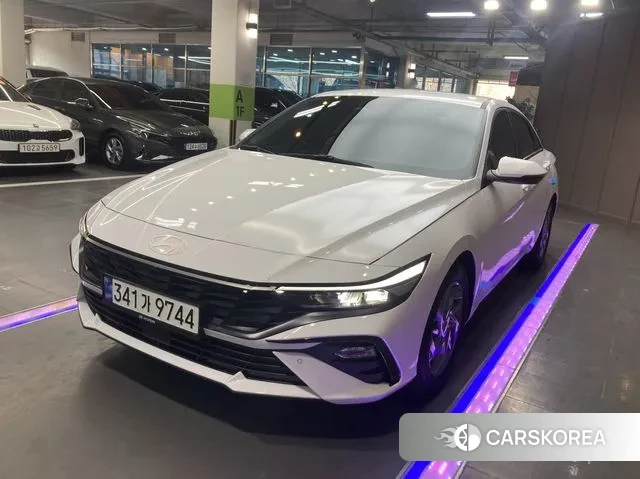 Hyundai The New Avante (CN7) 2024 Белый из Кореи