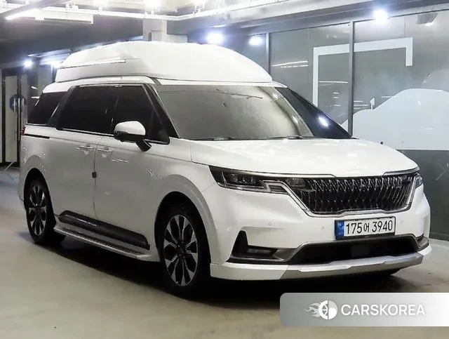 Kia Carnival 4th generation 2022 Белый из Кореи